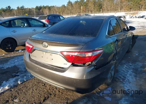 2017 Toyota Camry Se z USA, uszkodzony, nr VIN 4T1BF1FK4HU368896